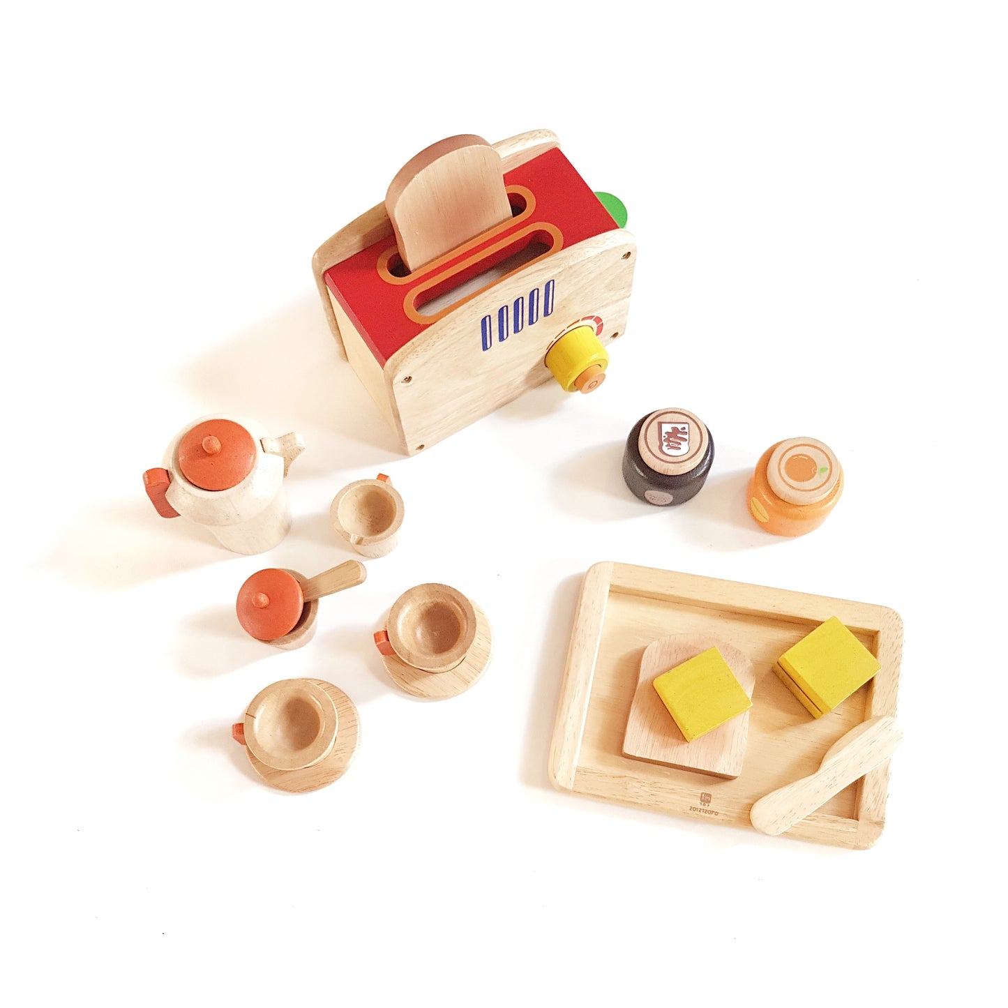 wooden-toy-play-tea-set