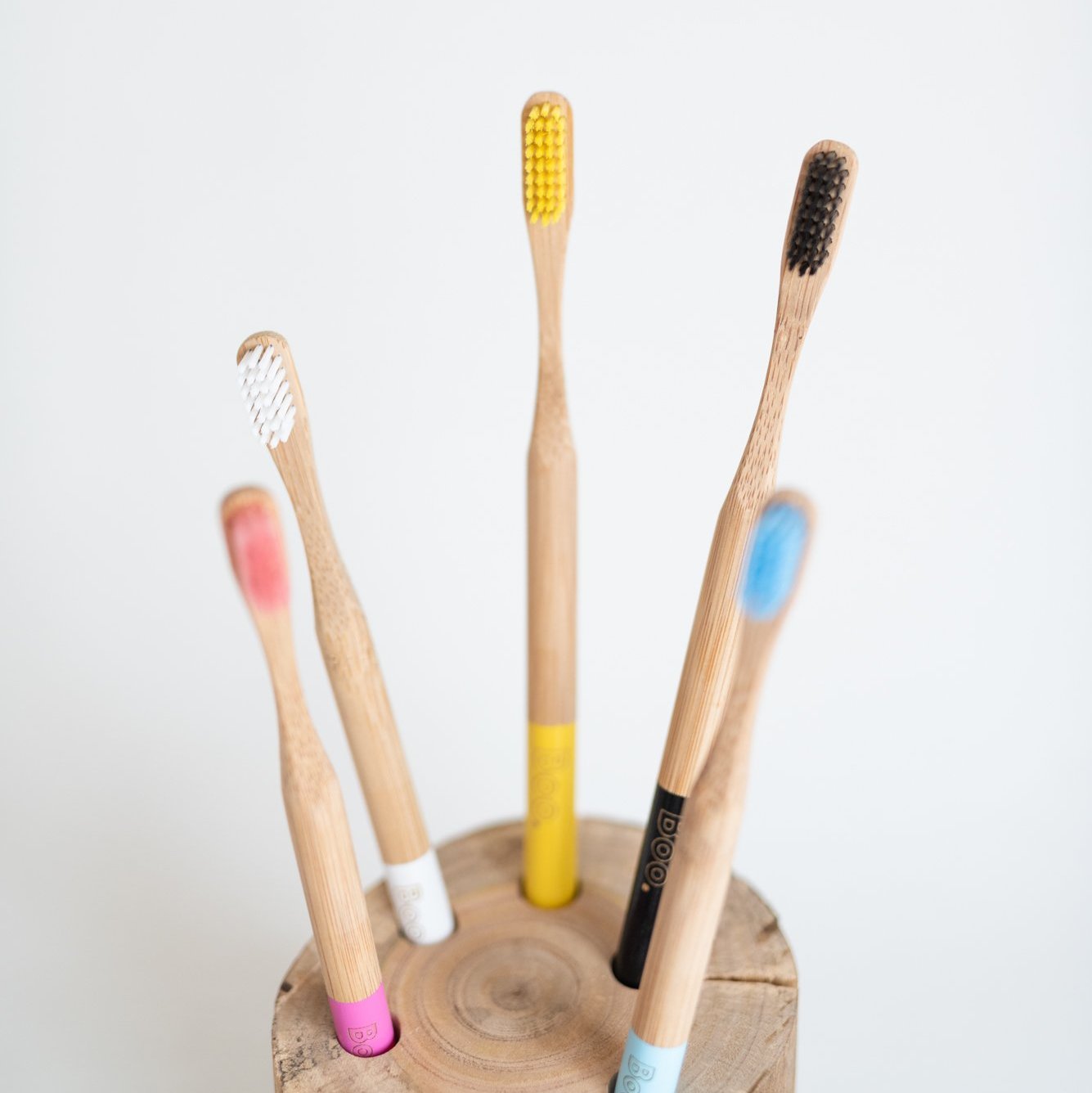 plastic-free-bamboo-toothbrushes-australia
