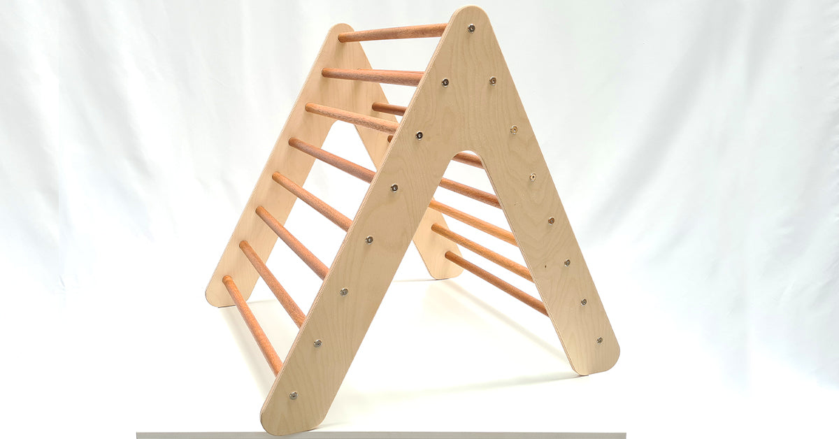 wooden-pickler-climbing-triangle-frame-large